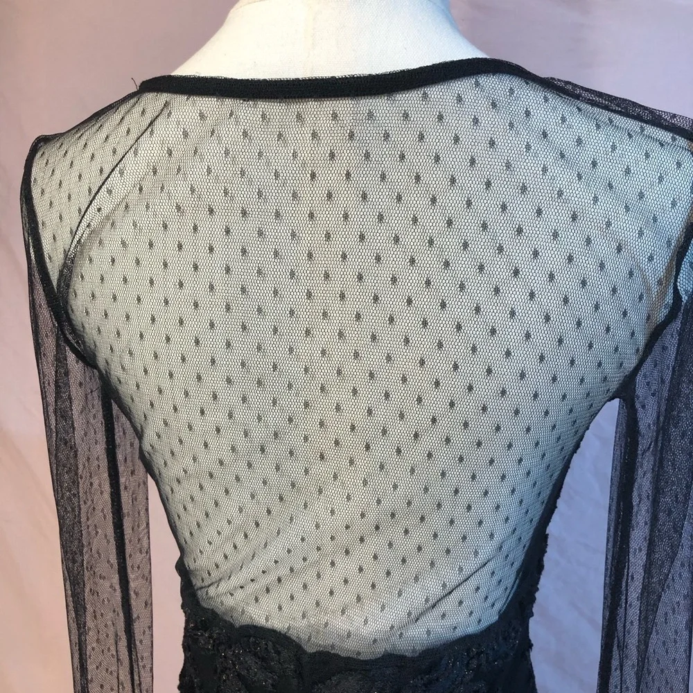 Prom Y2K Formal Black Bell Sleeve Floral Lace Gold Accents Formal Size Small Med - Picture 11 of 17